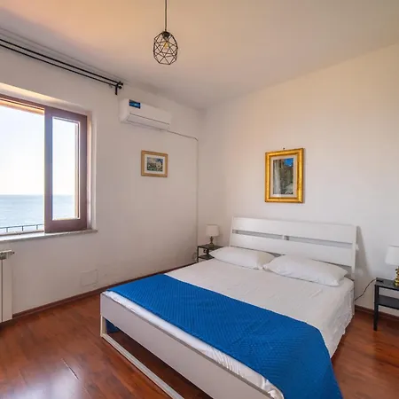 Isola Bella - Il Pescatore Pensión 3*