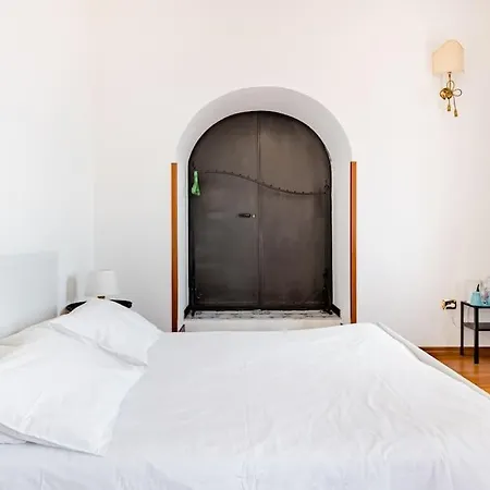 게스트하우스 Isola Bella - Il Pescatore 3*