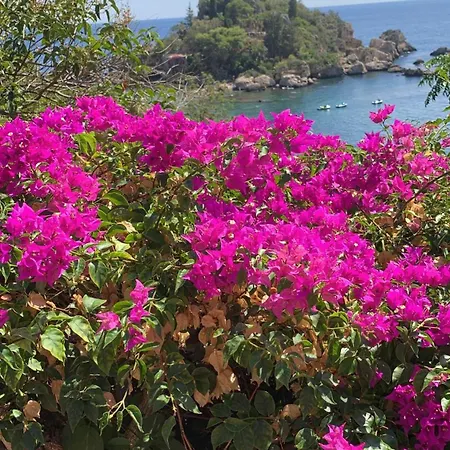 Πανσιόν Isola Bella - Il Pescatore 3*
