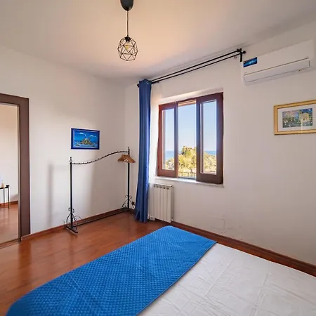 Isola Bella - Il Pescatore