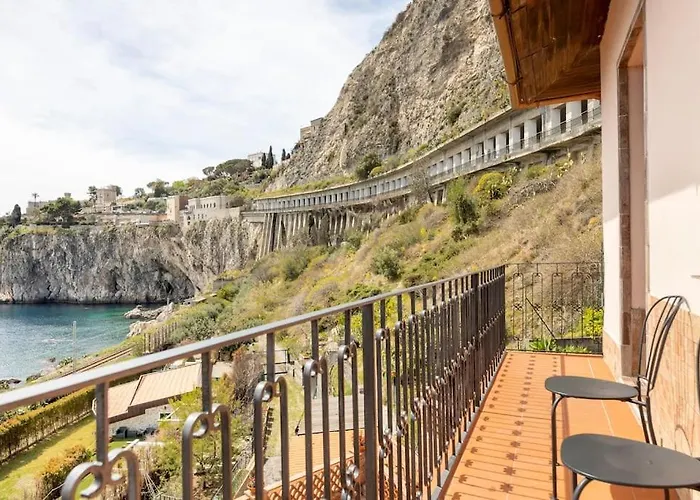 Isola Bella - Il Pescatore Konukevi